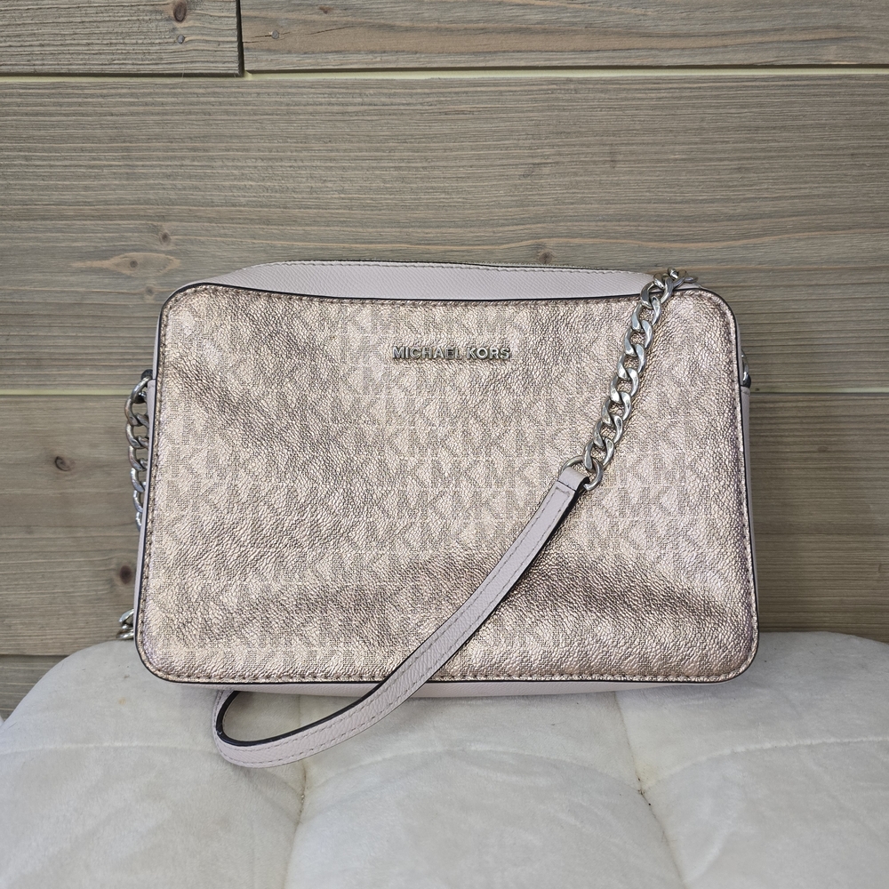 Michael Kors Jet Set Crossbody